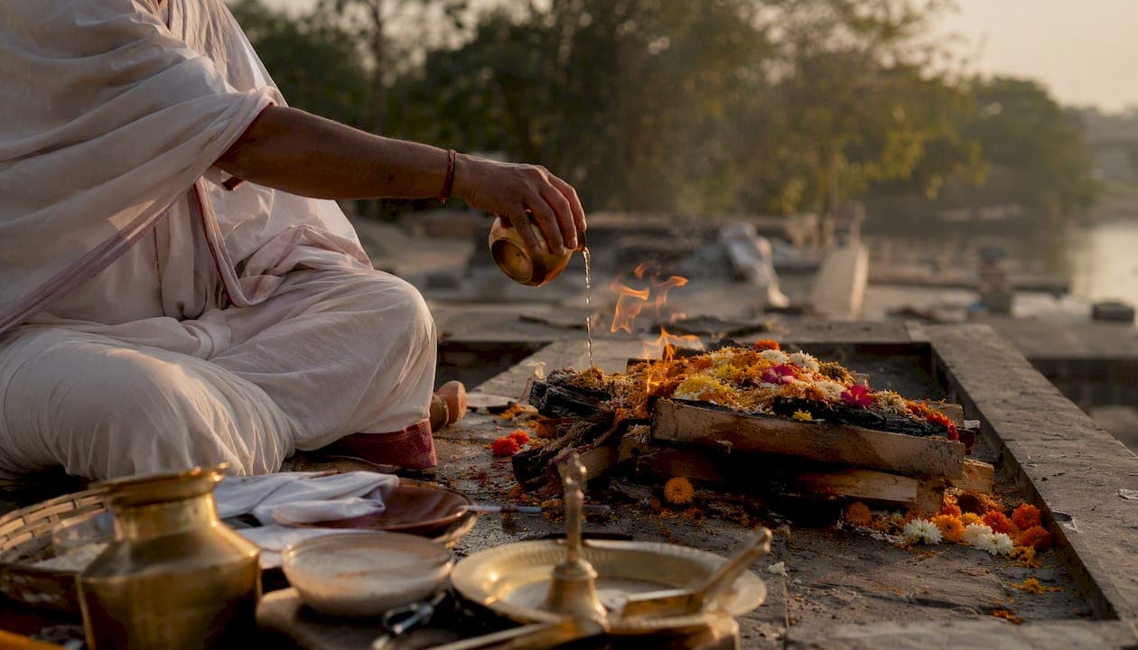 Hindu Post Cremation Rites: A Practical Family Guide