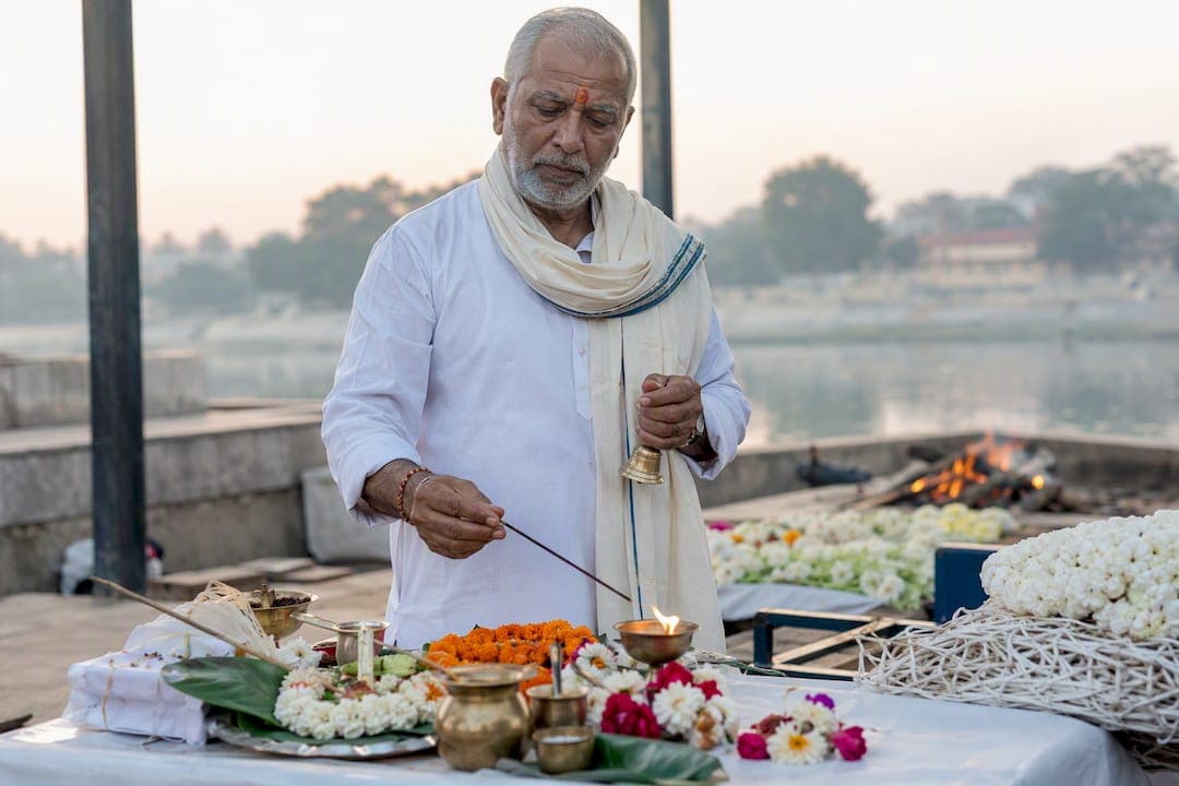 Your Post-Death Checklist for Hindu and Indian Funeral Rites